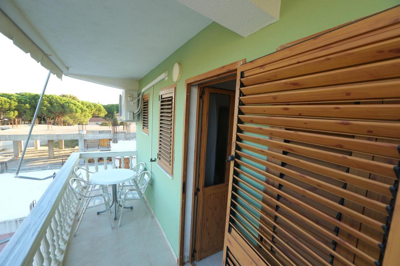 Apartment Celaj Velipojë Exterior foto